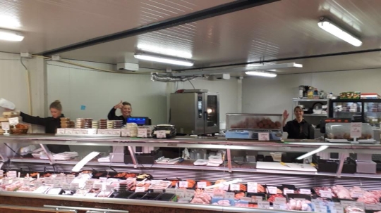 Temporäres Notgeschäft für Geflügelhändler